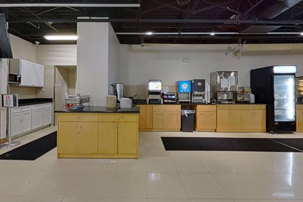 Rodeway Inn & Suites Fort Lauderdale Airport & Cruise Port Dania Beach Bagian luar foto