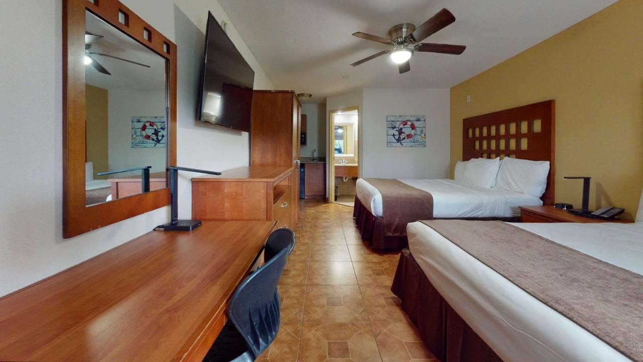 Rodeway Inn & Suites Fort Lauderdale Airport & Cruise Port Dania Beach Bagian luar foto
