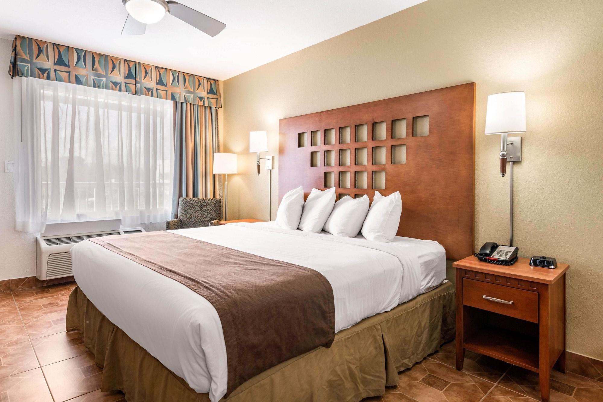 Rodeway Inn & Suites Fort Lauderdale Airport & Cruise Port Dania Beach Bagian luar foto
