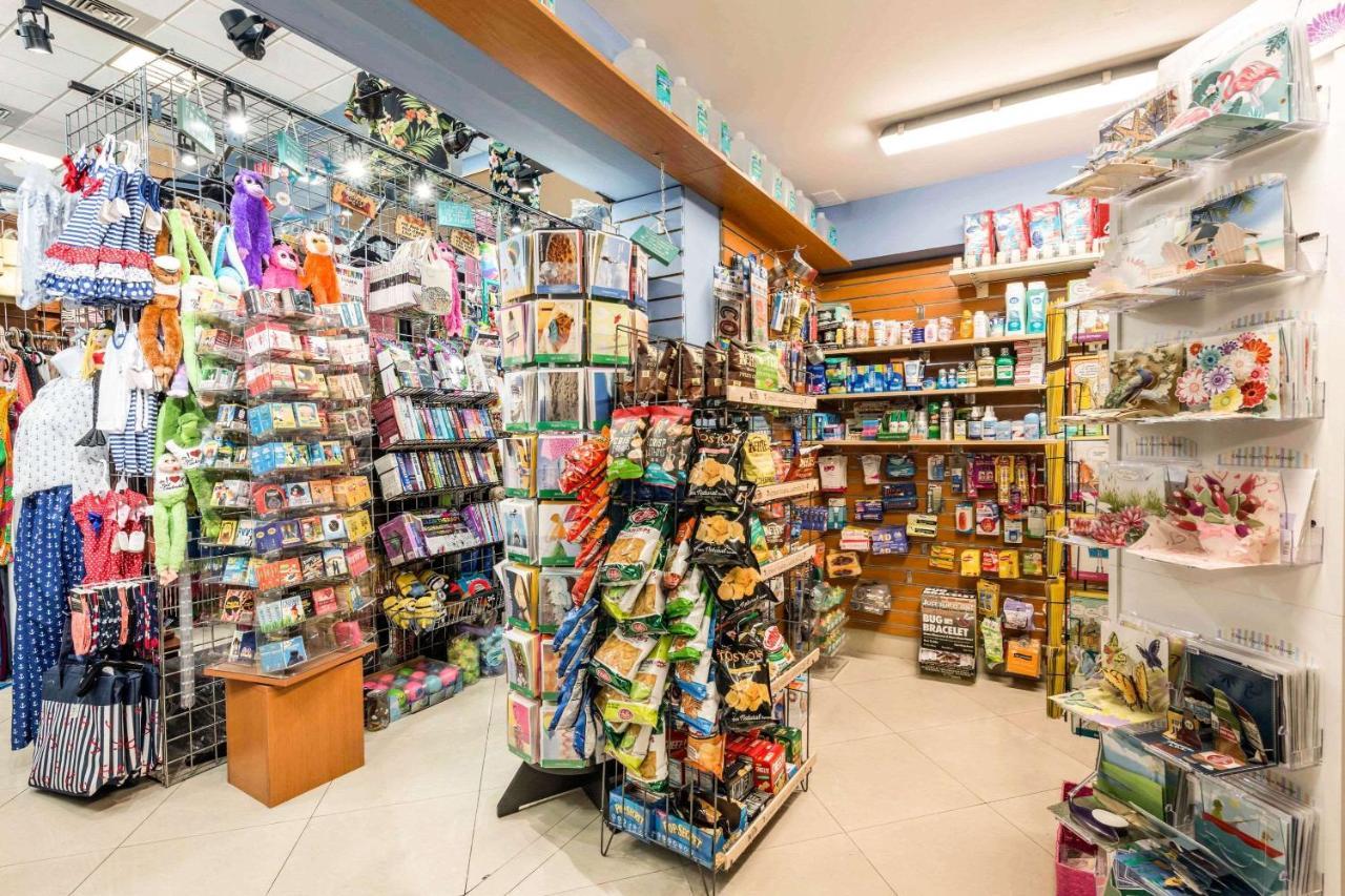 Rodeway Inn & Suites Fort Lauderdale Airport & Cruise Port Dania Beach Bagian luar foto
