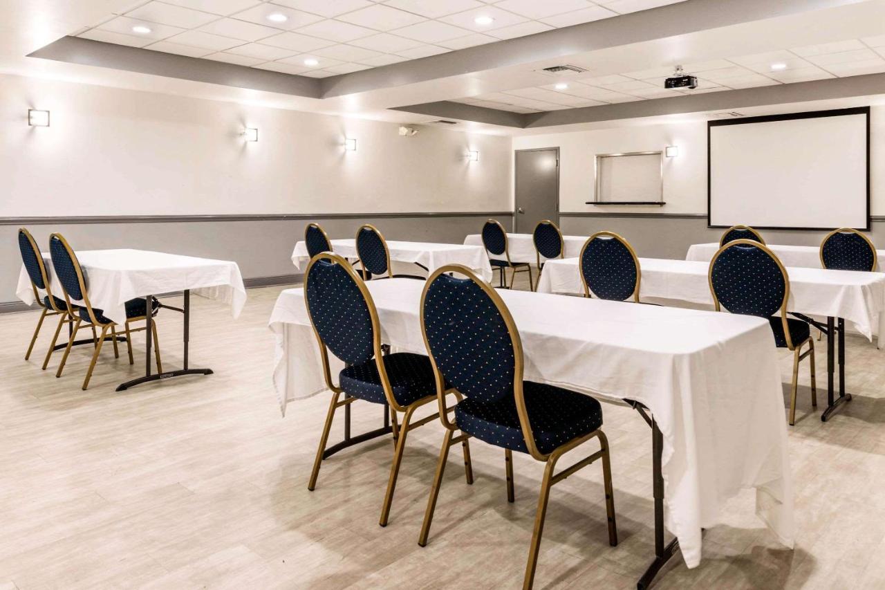 Rodeway Inn & Suites Fort Lauderdale Airport & Cruise Port Dania Beach Bagian luar foto